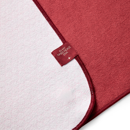 Red Velvet Mat Towel (Snap-Free ⓧ)